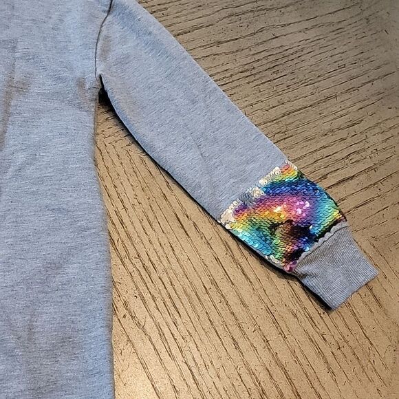 Girls size M sequin Unicorn sweater - Picture 7 of 8